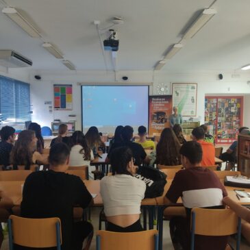 Charlas promoción del Ciclo Formativo Excavaciones y Sondeos en los IES Palmeral, IES Azahar e IES Mar Serena