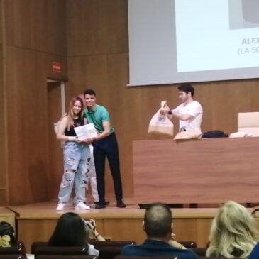 Alumna del IES Río Aguas gana en el Concurso de Fotografía Matemática Thales 2022