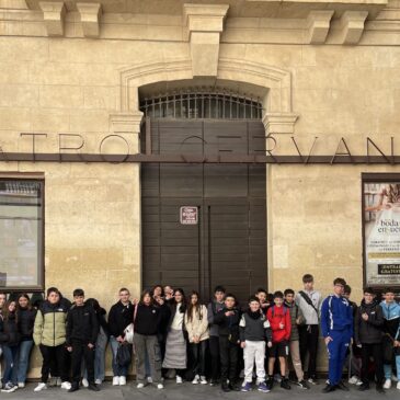 Asistencia de 1º y 2º de ESO, y 3º ESO (grupo Diversificación) a la representación en inglés de Frankenstein, en el teatro Cervantes de Almería